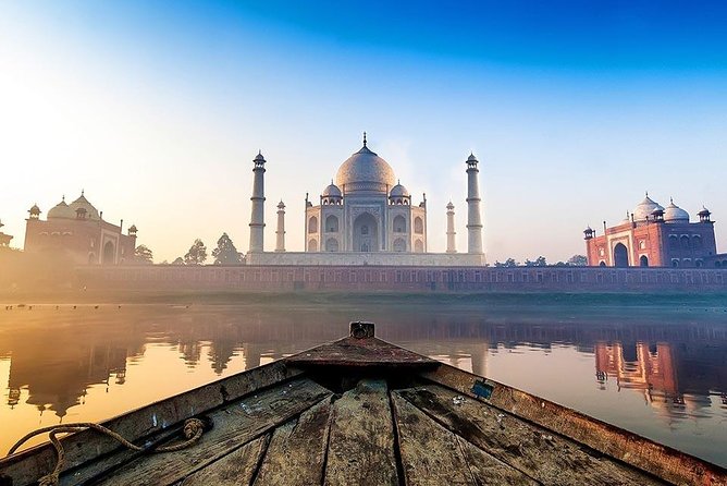 Private Day Tour to Taj Mahal Agra From Delhi