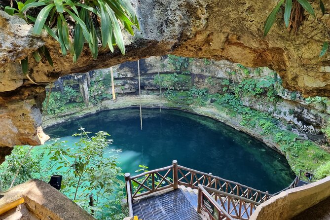 Private Excursion to Chichen Itza Valladolid Breathtaking Cenote
