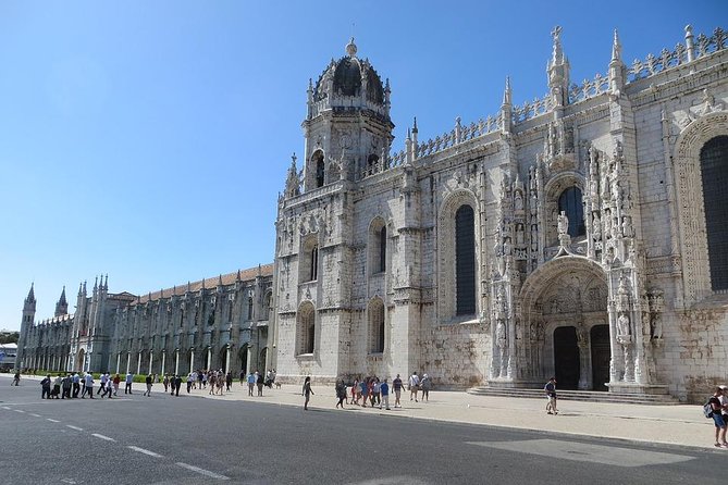 Private Full Day Tour in Lisbon