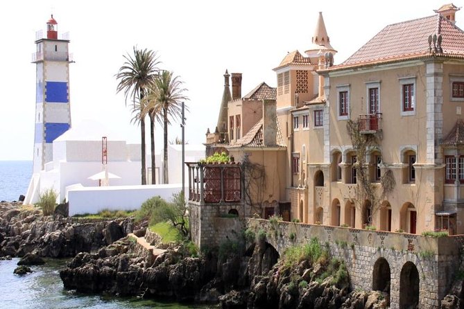 Private Full Day Tour of the Charming Village of Cascais