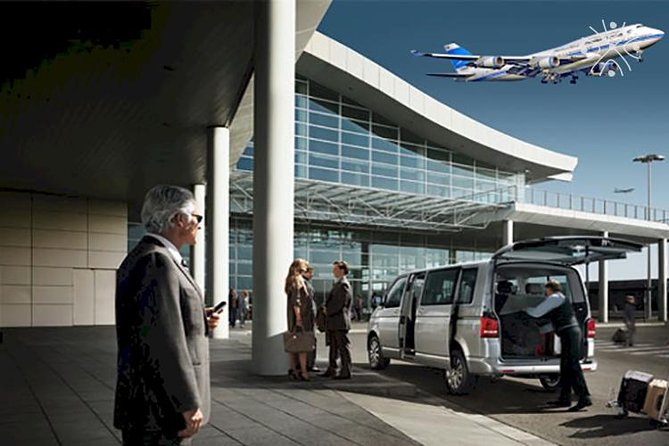 Private Hotel to Airport Transfer Service in Bogota