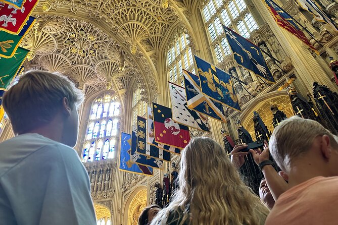 Private London Westminster Abbey Tour for Kids and Westminster Sightseeing Walk