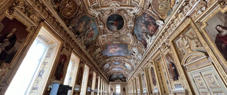 Private Louvre Tour for Teenagers