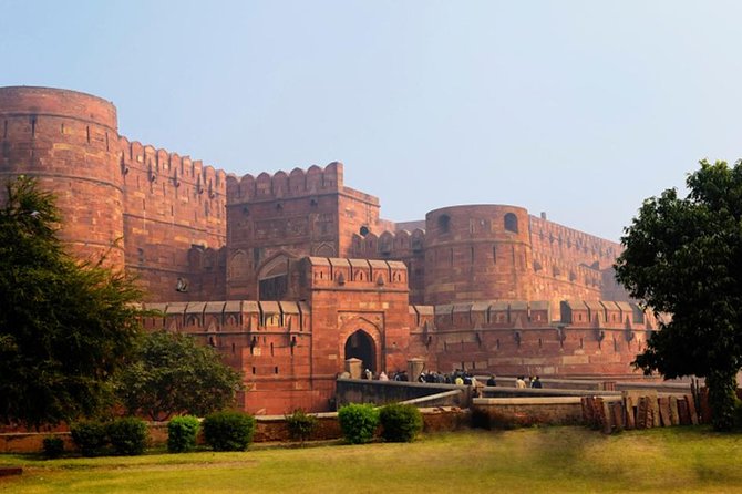 Private Luxury Tour of Taj Mahal & Agra Fort From Delhi