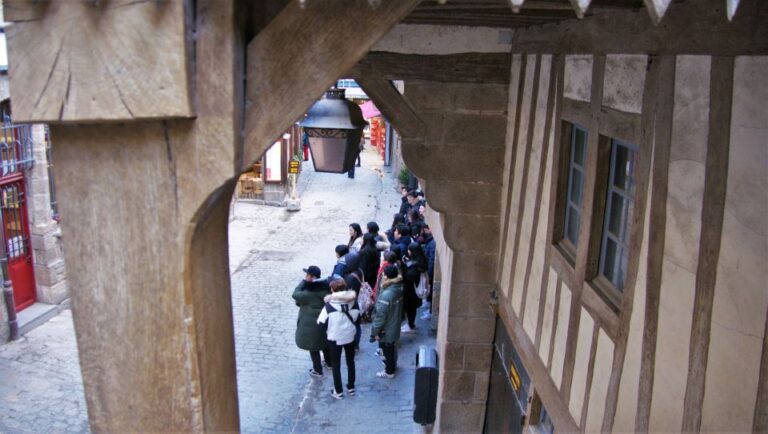 Private Mont Saint-Michel Family Walking Tour