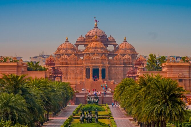 Private Old and New Delhi Full-Day Guided Tour All Inclusive