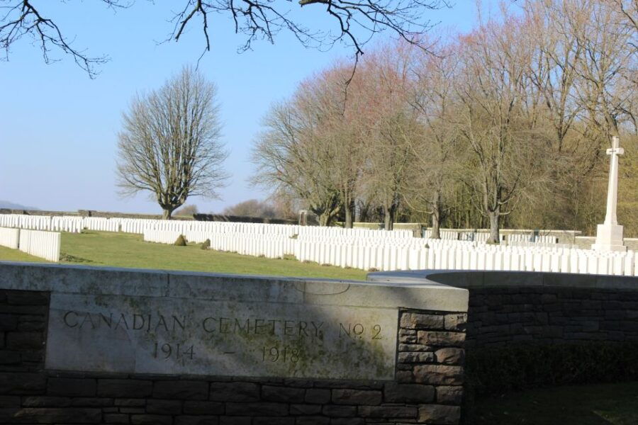 Private Round Trip Transfer From Arras to Vimy Ridge