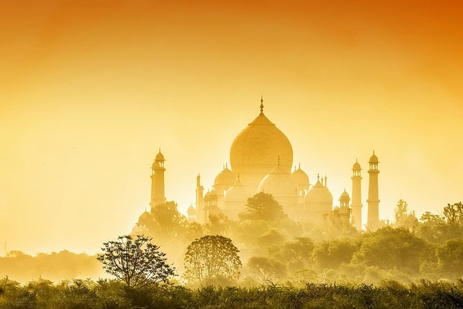 Private Sunrise Taj Mahal Tour From Delhi by Car – All Inclusive