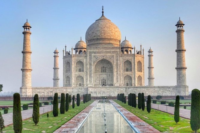 Private Taj Mahal Trip Including Private Car and Guide