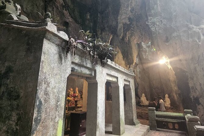 PRIVATE TOUR at MARBLE MOUNTAIN & AM PHU CAVE ( HELL CAVE )