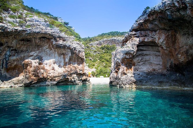 Private Tour: Blue Cave and Hvar From Split