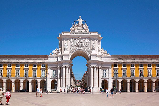 Private Tour: Explore the Places and the Unseen Sides of Lisbon