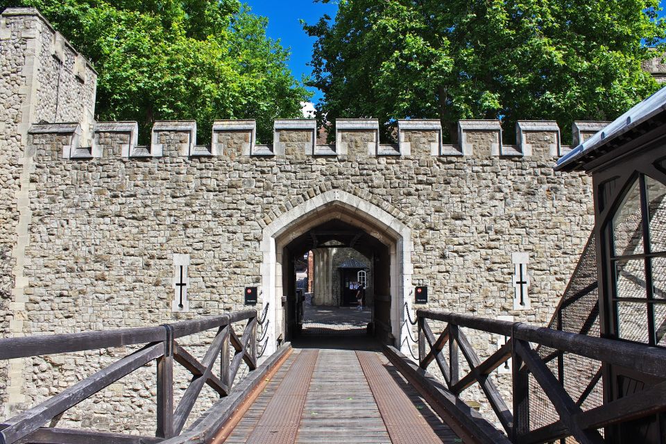 Private Tour of London With Rooftop Garden & Tower of London