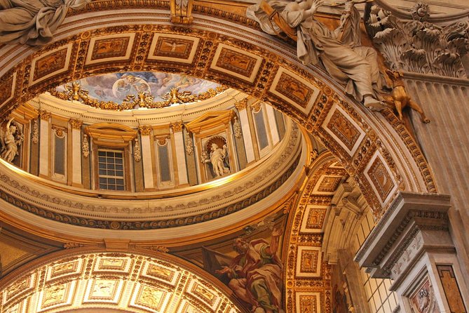 Private Tour of Vatican Museums, Sistine Chapel, and St Peters Basilica