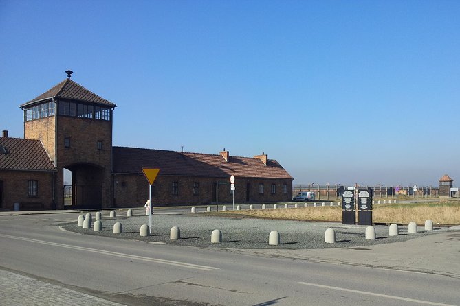Private Tour to Auschwitz Birkenau & Salt Mine in One Day