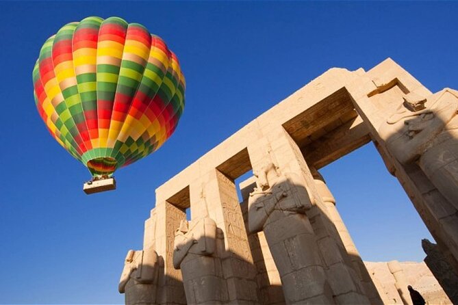 Private Tour to Luxor West and East Banks With Hot Air Balloon,Felucca and Lunch