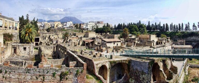 Private Tour:Pompeii,Herculaneum,Mount Vesuvius From Naples