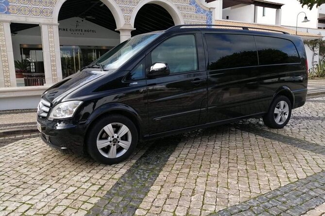 Private Transfer From Faro Airport to Carvoeiro (1-4 Pax)