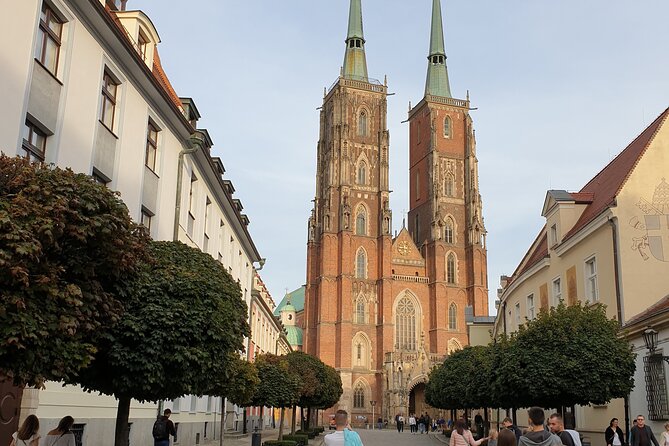 1 private transfer from krakow to wroclaw private driver service Private Transfer From Krakow to Wroclaw, Private Driver Service