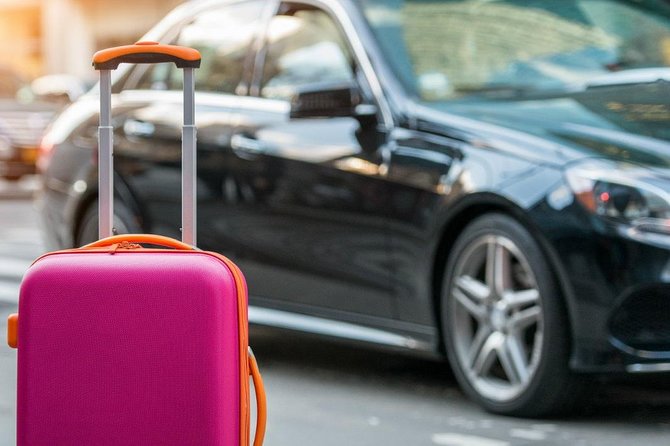 1 private transfer from warsaw chopin airport by social distance car Private Transfer From Warsaw Chopin Airport by Social-Distance Car