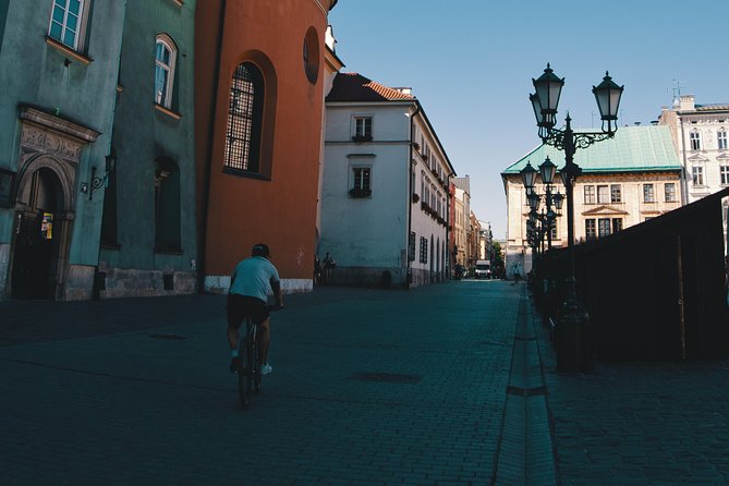Private Transfer From Warsaw to Krakow With 2h of Sightseeing