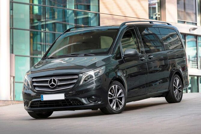 Private Transfer Service From Istanbul Airports to Istanbul