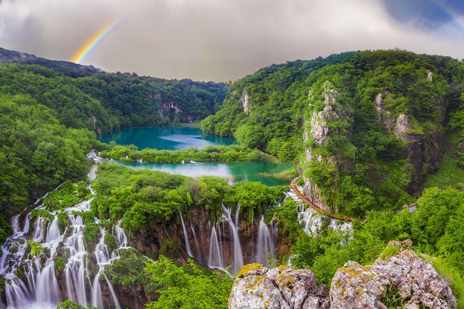 Private Transfer Zagreb – Split With a Stop at Plitvice Lakes National Park