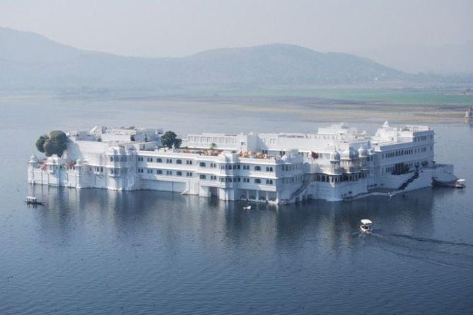 1 private udaipur tour 2night 3 days with hotel Private Udaipur Tour :2Night 3 Days With Hotel