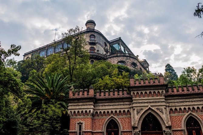 Private Walking Tour Anthropology Museum & Chapultepec Castle - Booking Information