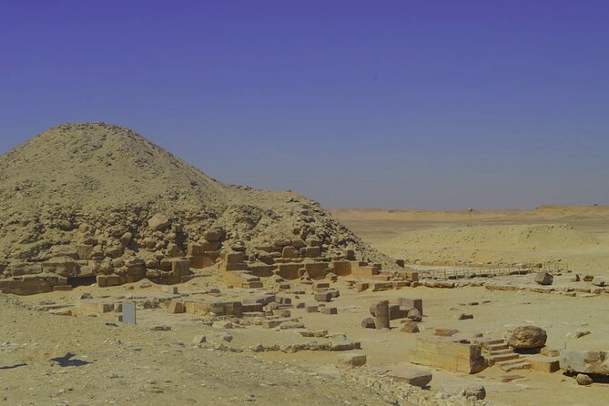 Pyramids of Egypt Full Day Tour: Great Pyramids of Giza, Saqqara & Memphis