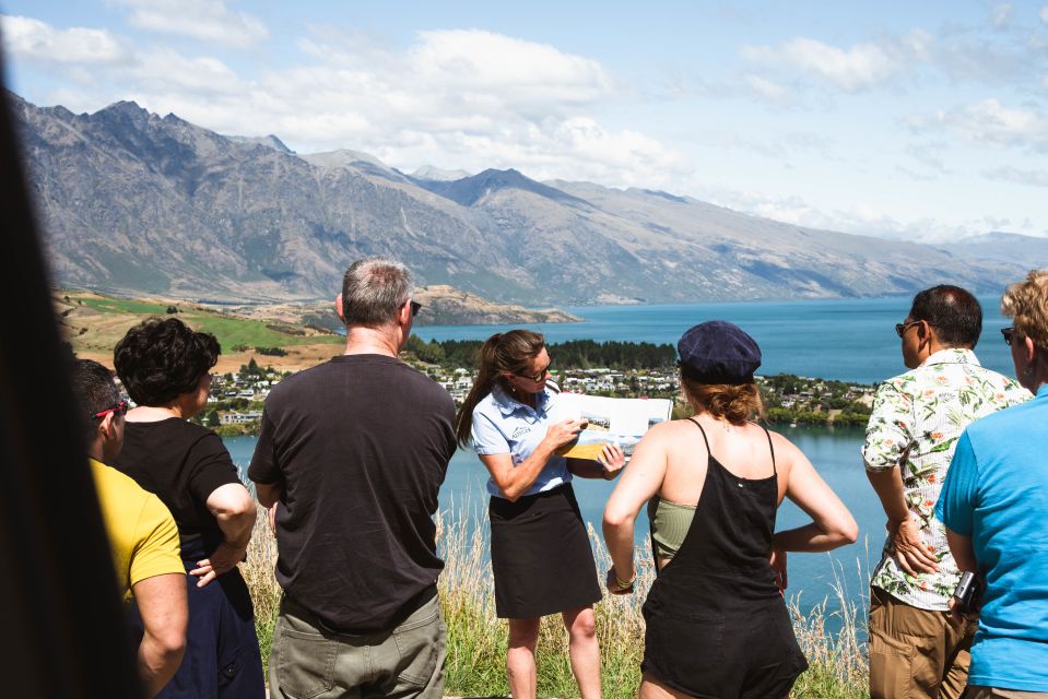 1 queenstown arrowtown and gibbston half day scenic tour Queenstown: Arrowtown and Gibbston Half-Day Scenic Tour