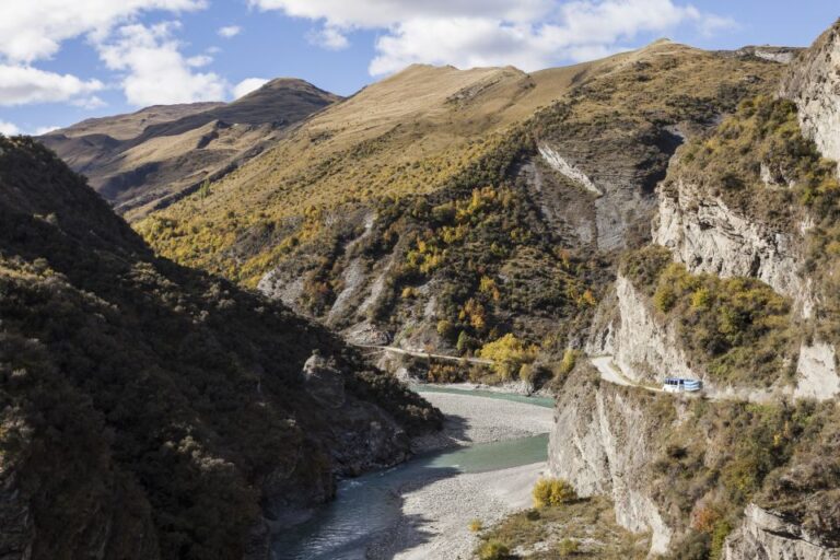 Queenstown: Shotover River Whitewater Rafting Trip