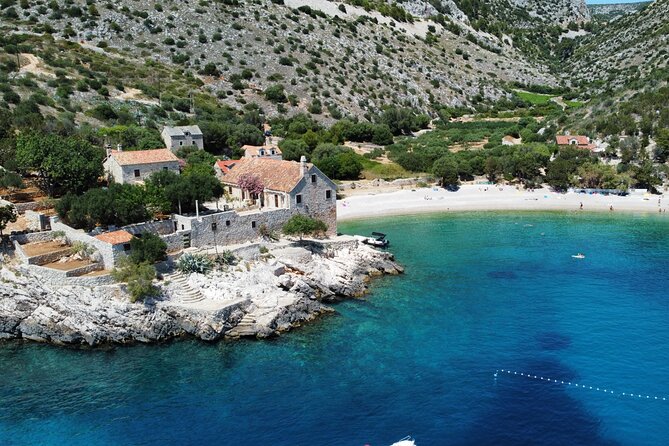 Red Rocks Hvar South and Pakleni Islands Private Speedboat Tour