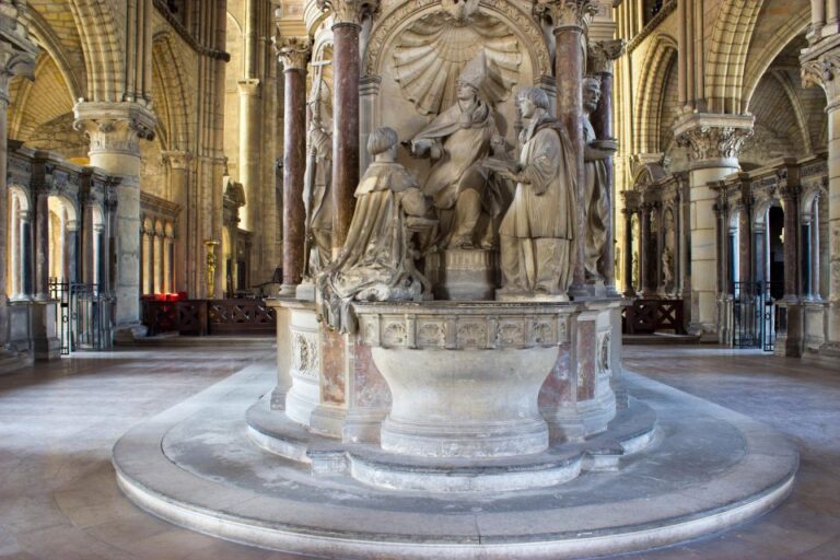 Reims UNESCO Site: Basilica of Saint-Remi Guided Tour