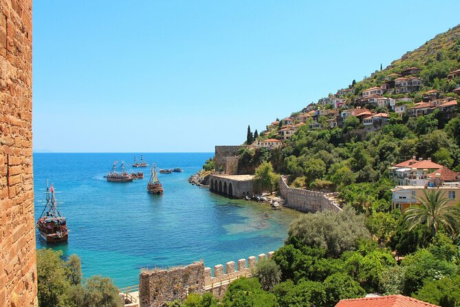 Relax Boat Trip & Swimming & Snorkeling Tour From Alanya