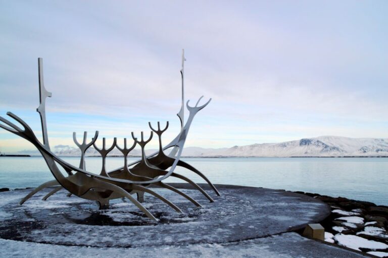 Reykjavik Highlights Self-Guided Scavenger Hunt & City Tour