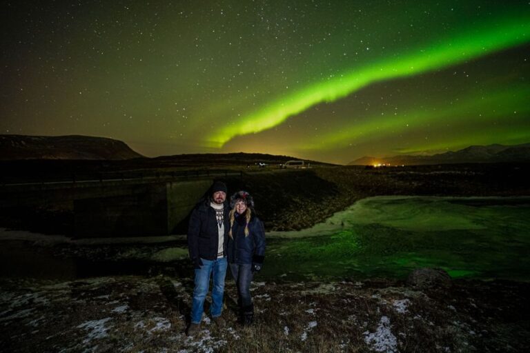 Reykjavik: Northern Lights Tour With Private Photographer