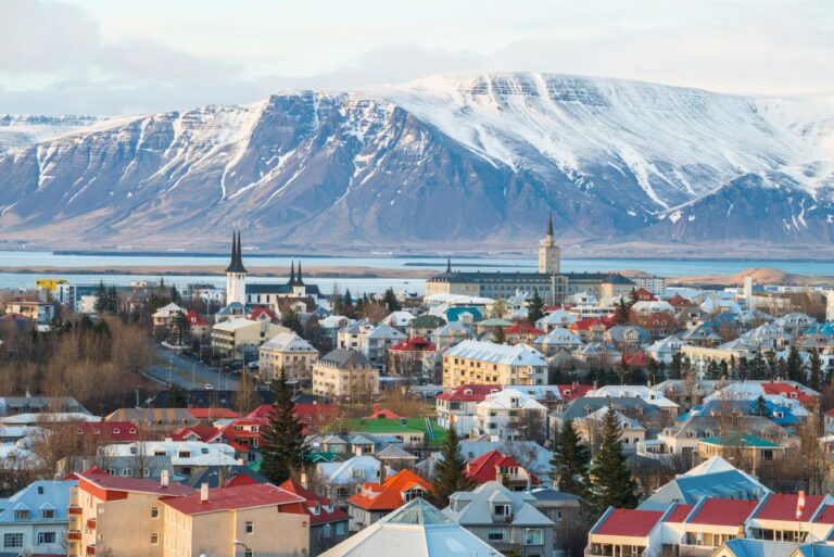 Reykjavik: Self-Guided Audio Walking Tour