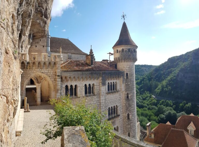 Rocamadour : Private Walking Tour With a Registered Guide