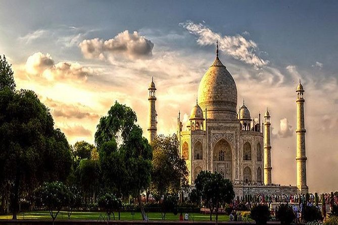 Romantic Sunset With Taj Mahal at Agra From Delhi