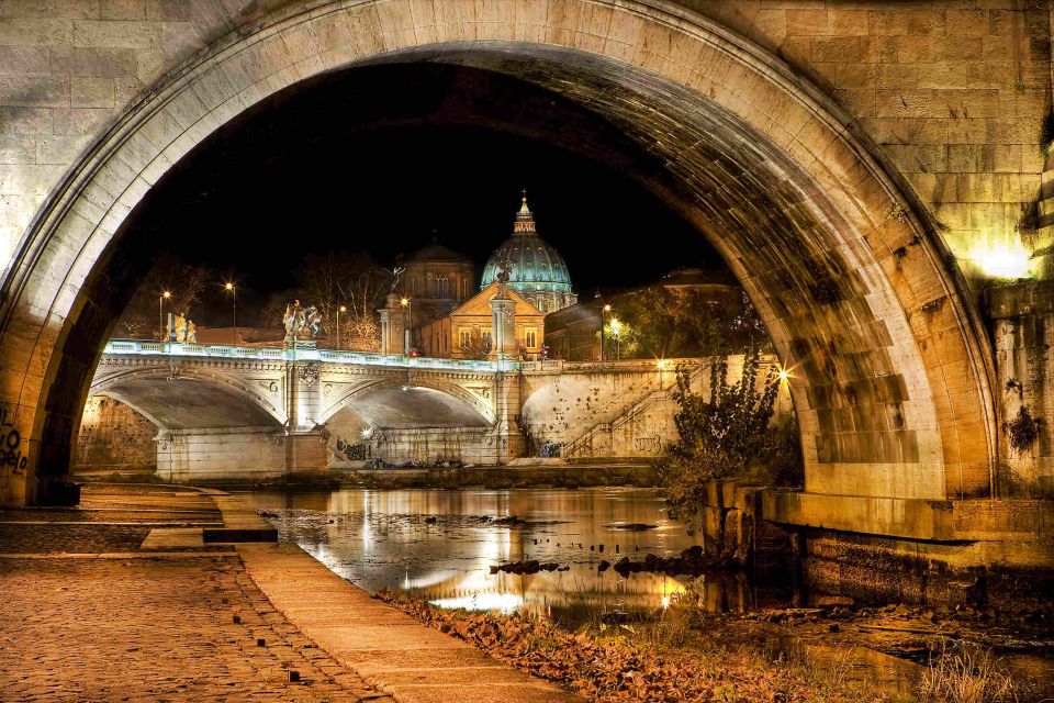 1 rome 2 hour sightseeing night tour by golf cart Rome: 2-Hour Sightseeing Night Tour by Golf Cart