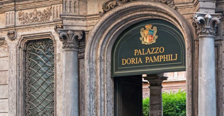 Rome: Doria Pamphilj Gallery Skip-the-line Private Tour