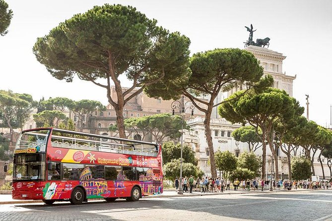 Rome Hop-On Hop-Off Tour With Colosseum Ticket