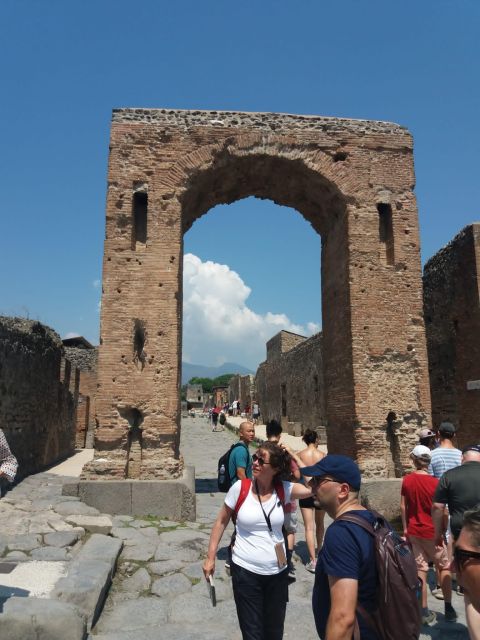 Rome: Private Day Trip to Pompeii, Amalfi Coast and Positano