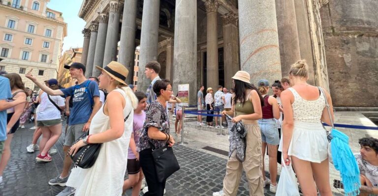 Rome : Private Tour & Skip the Line to the Pantheon Museum