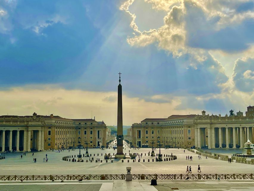 Rome: Vatican and Sistine Chapel Tour With VIP Entrance