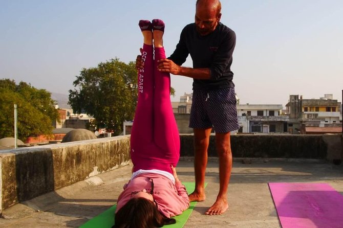 Roof Top Yoga Class in Jaipur With Transportation Facility