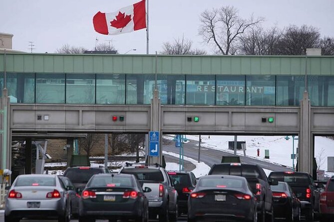 Round-Trip Private-Safe Transfer Between Buffalo Airport & Niagara Falls Canada