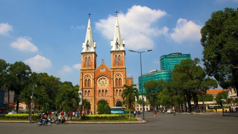 Saigon City Tour By Motorbike