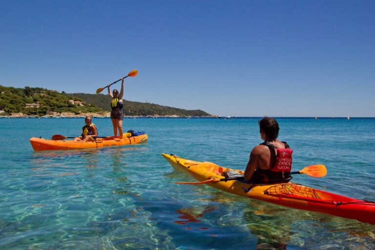 Saint-Tropez: Kayak Experience in Ramatuelle Reserve